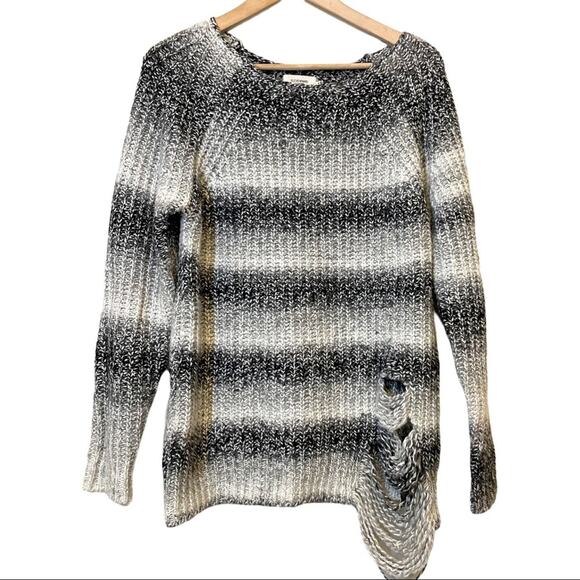 Eleven Paris Distressed Destroyed Tinter Sweater Gray Striped Size Medium - Picture 1 of 5